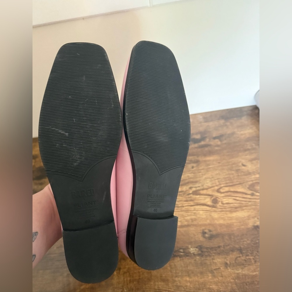 Classic Pink Bared PIiha Leather Loafers - Women's - Picture 15 of 15